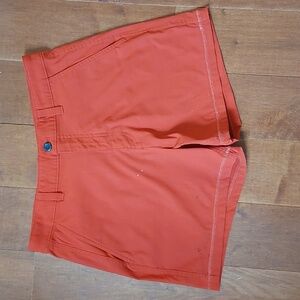 Eddie Bauer Red Orange Shorts Men's 32 5 Inch Inseam